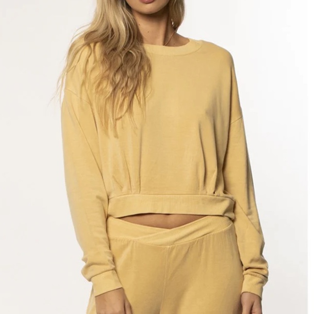 Amuse Society Yellow Long Sleeve Top